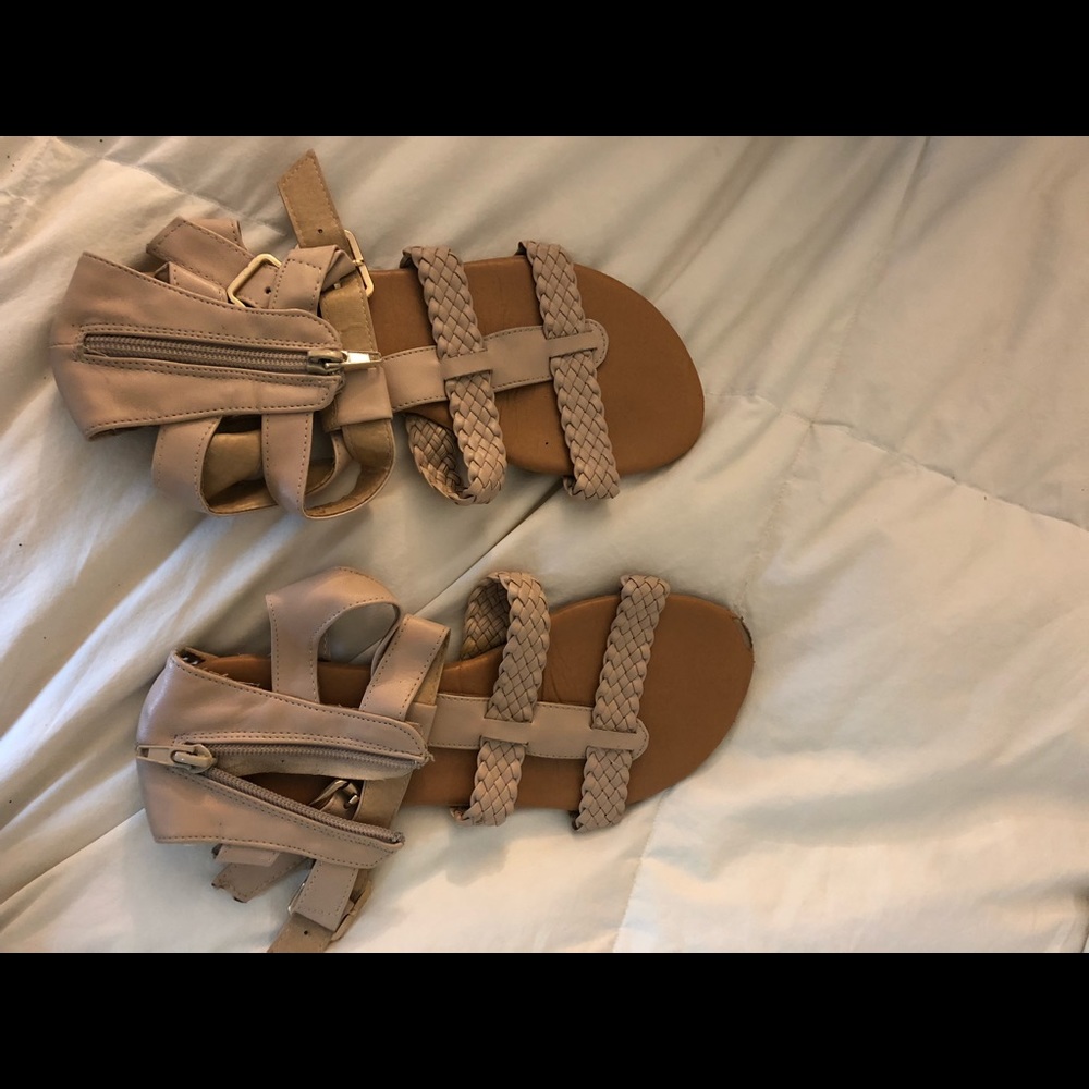 Salmon pink sandals